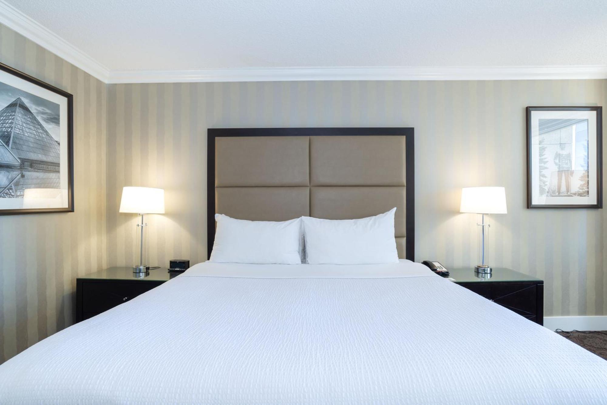 Sandman Signature Edmonton Downtown Hotel Ngoại thất bức ảnh